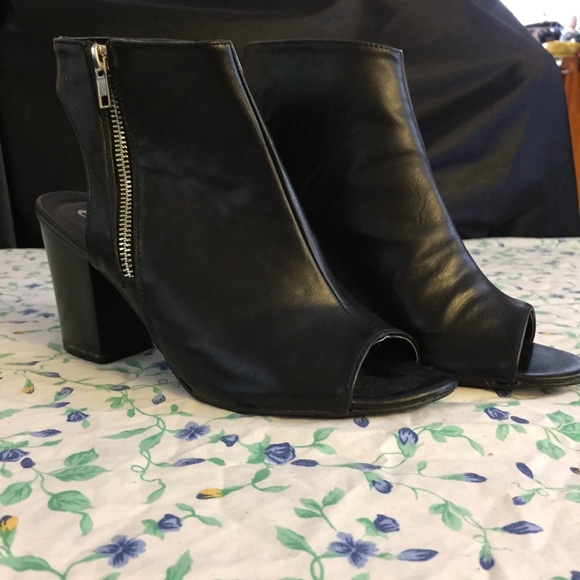 Rue21 Shoes - Open toe sandal bootie.